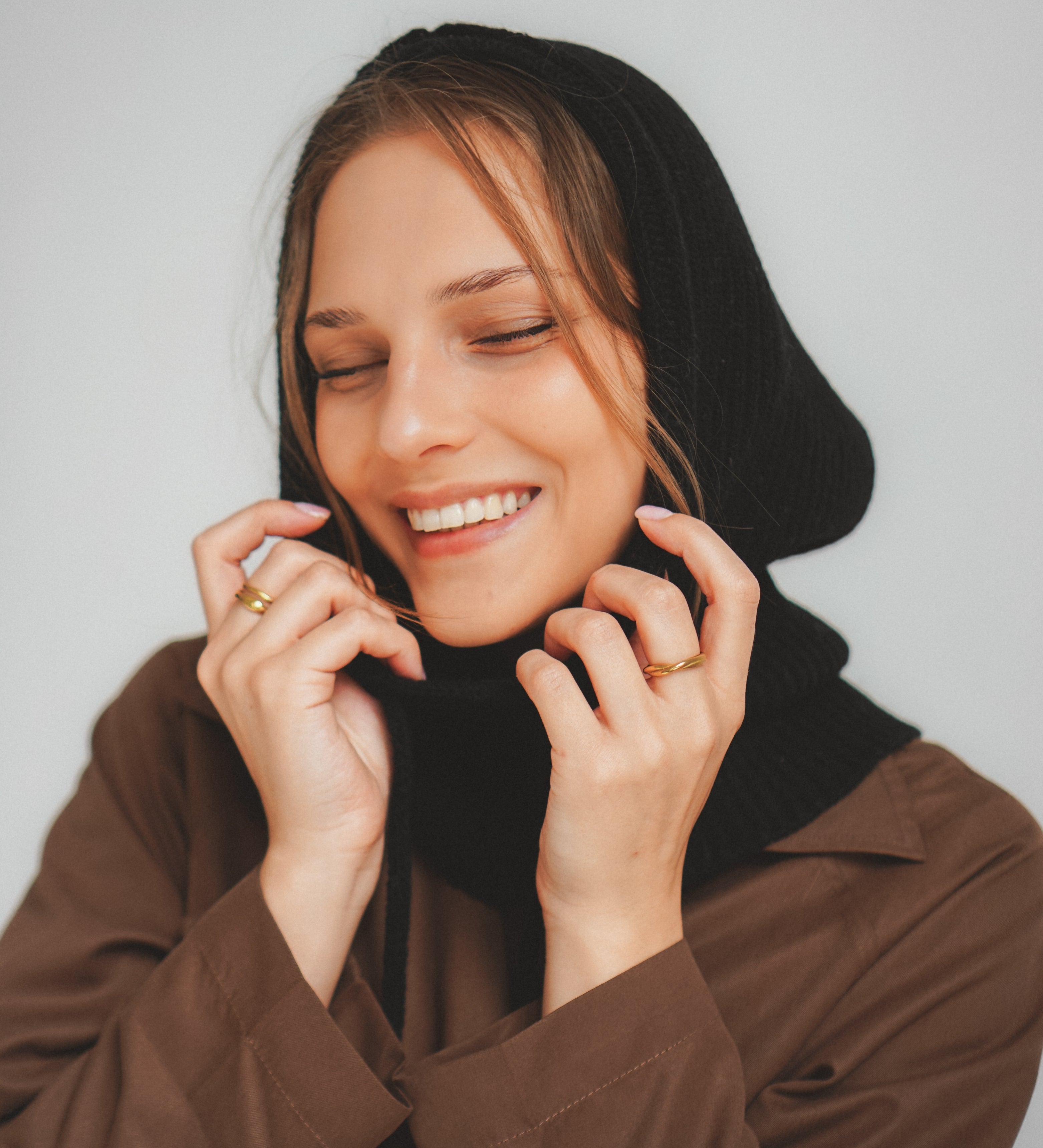 LIDIA Kominiarka z merynosa - czarna