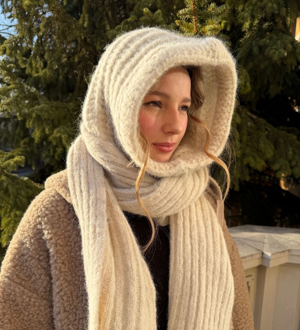 HYGGE Miękki komin z wełną alpaki - beżowy