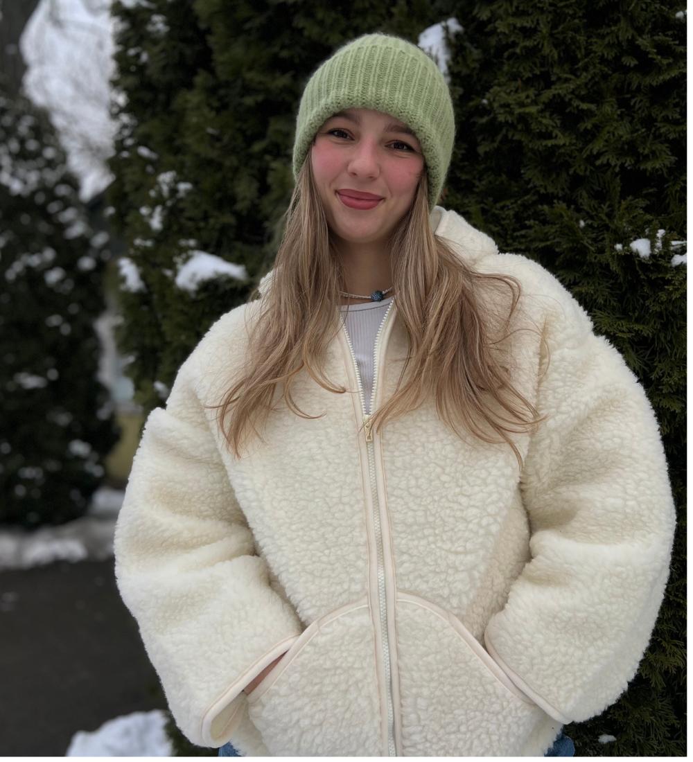 NORA Miękka czapka z angorą - pistacjowa