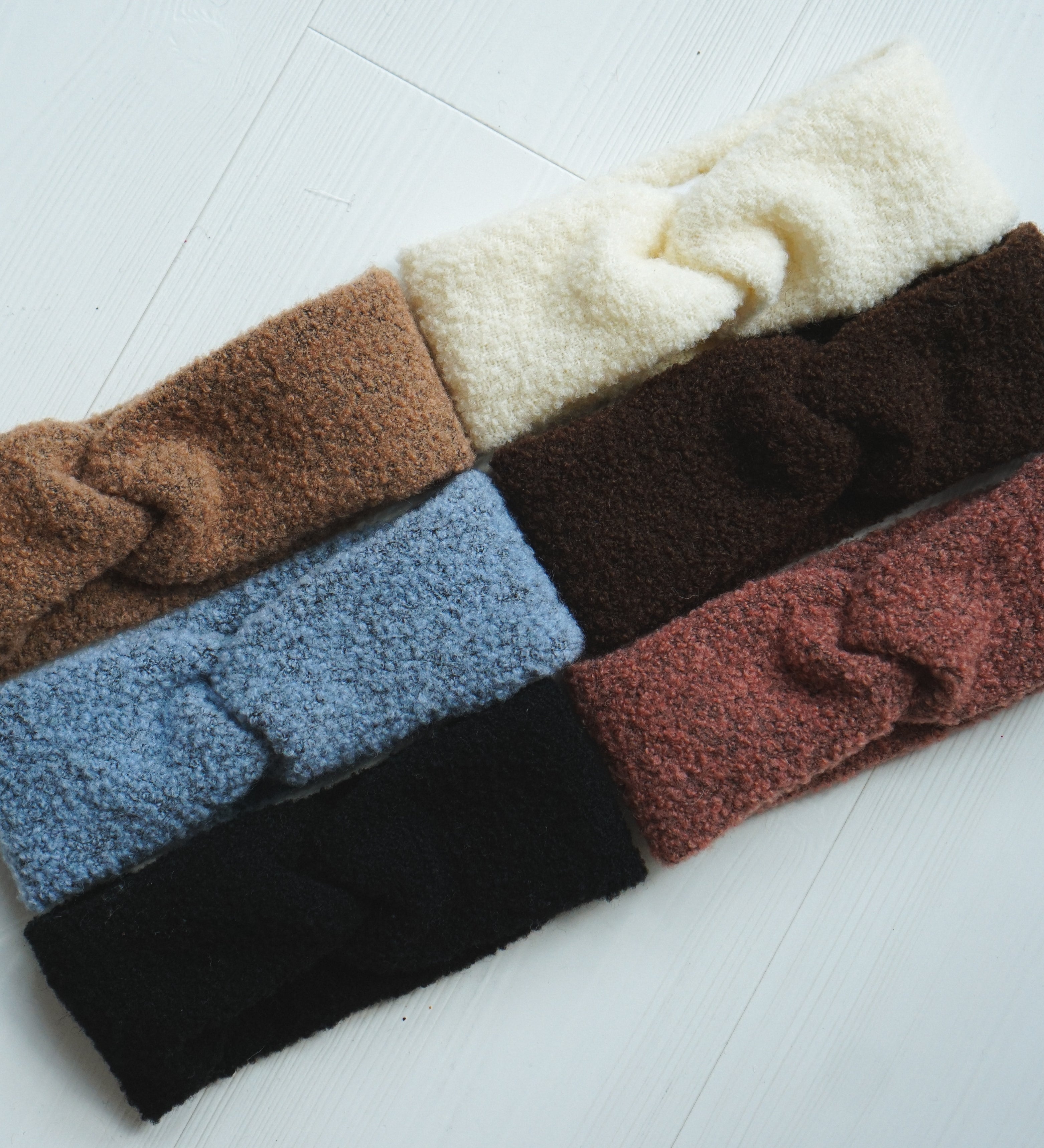 ELLA Opaska z wełny merynosa boucle - czarna