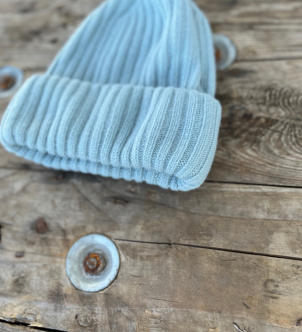 MAREN Czapka z wełny i kaszmiru - błękit