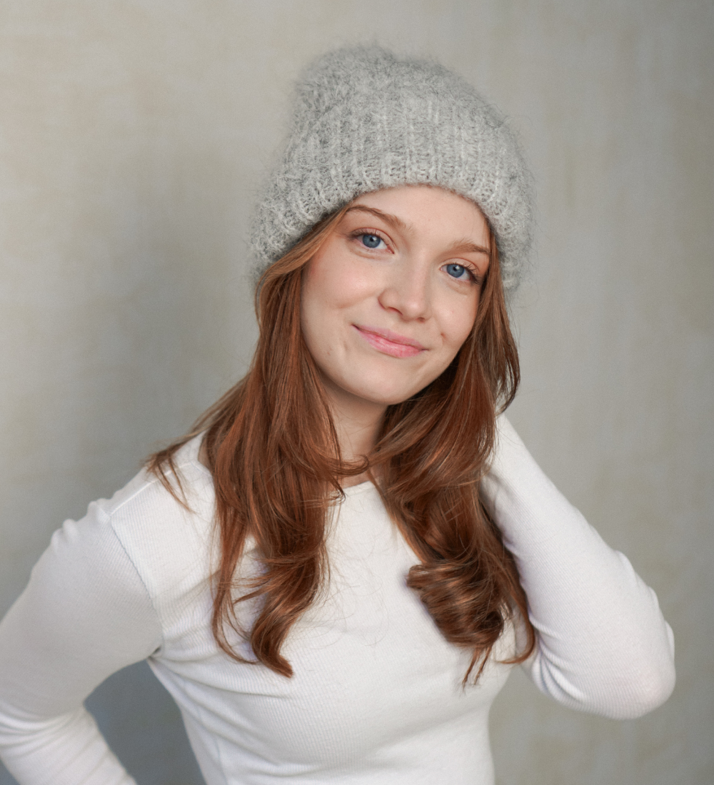 SAGA Czapka z moheru i alpaki - szara