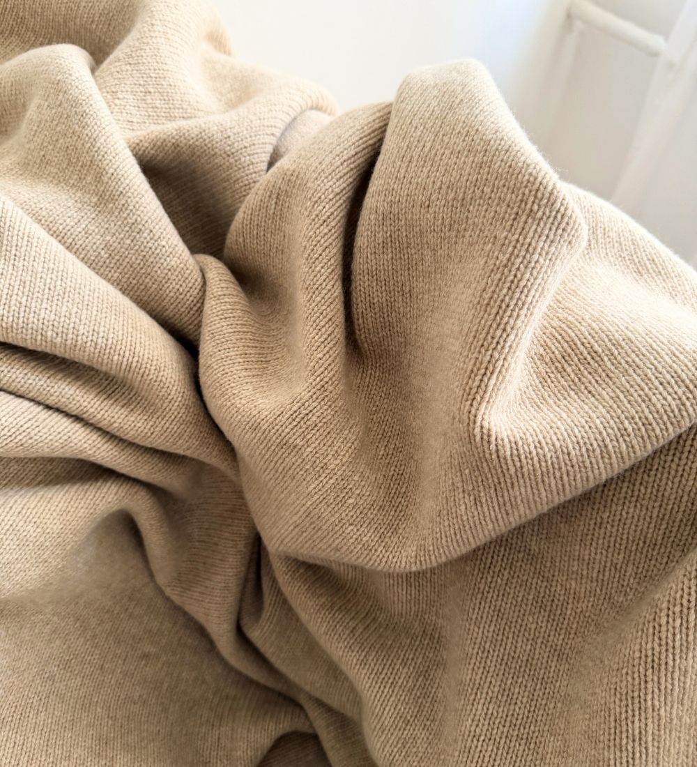 DEMETER Koc z merynosa dziany klasyczny - beżowy