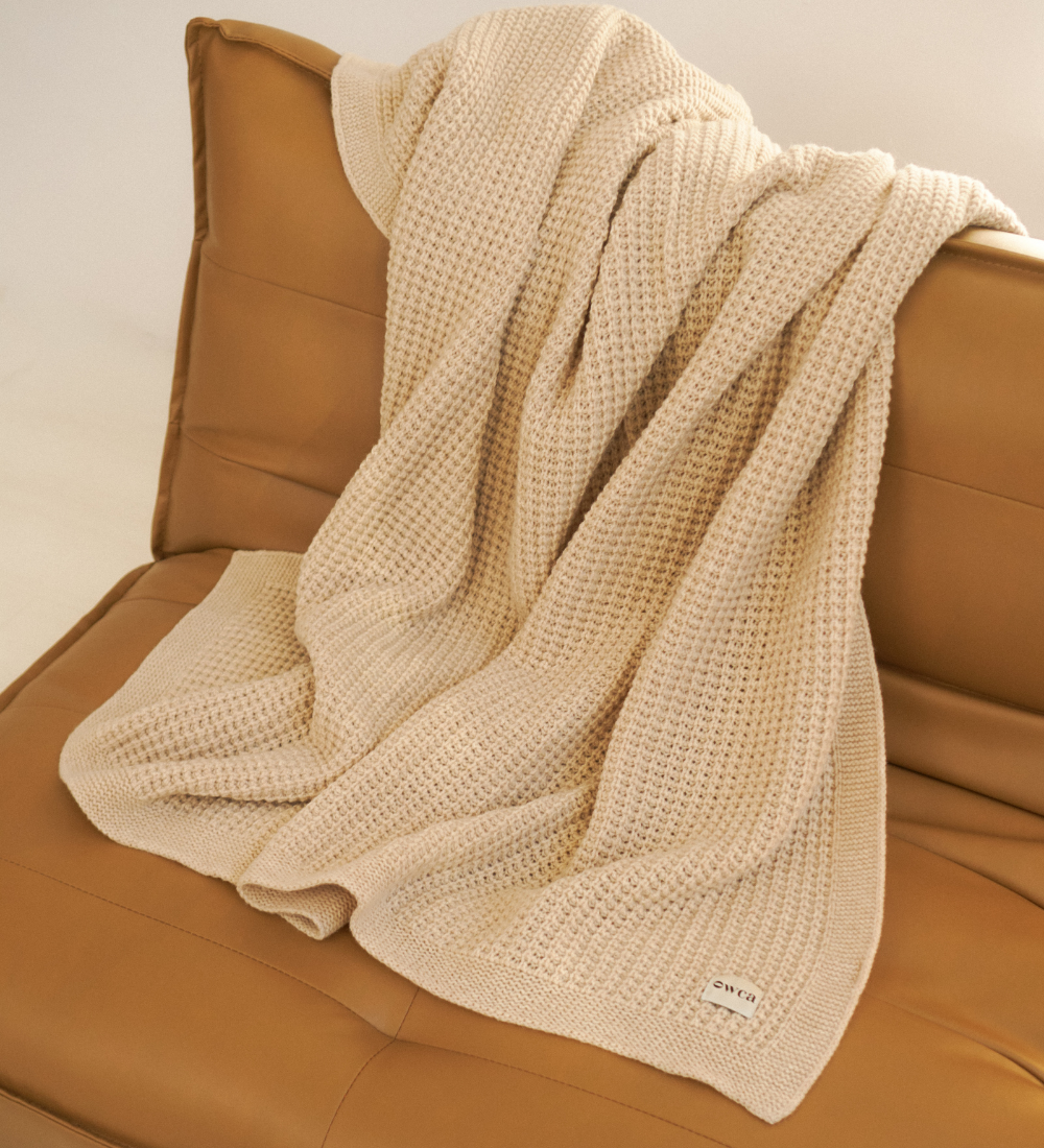 REA Koc z merynosa dziany wzór wafel - kremowy