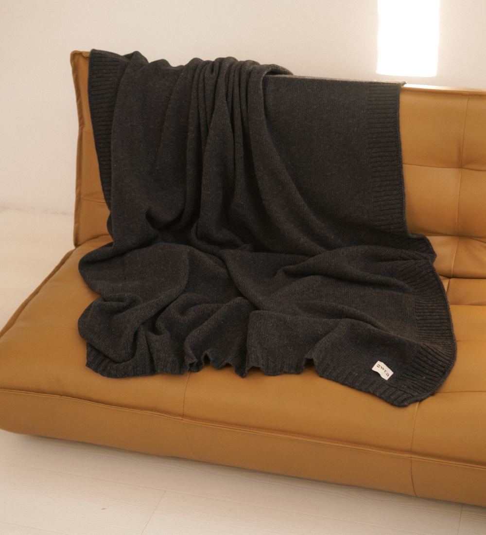 DEMETER Koc z merynosa dziany klasyczny - grafitowy