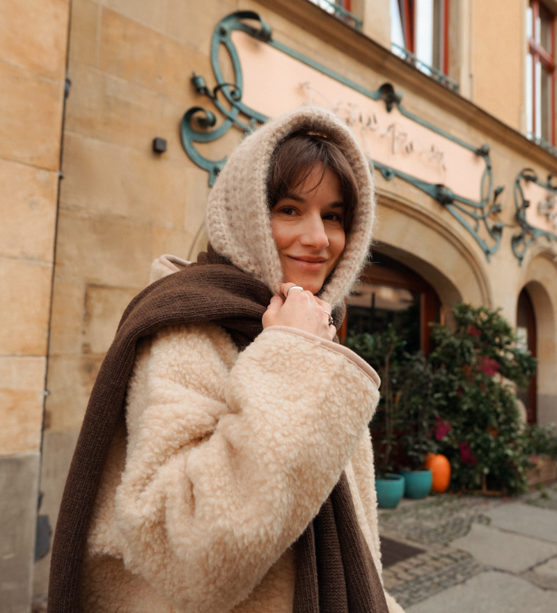 015836b4477a8e6cc6fc15a6ba042c8b