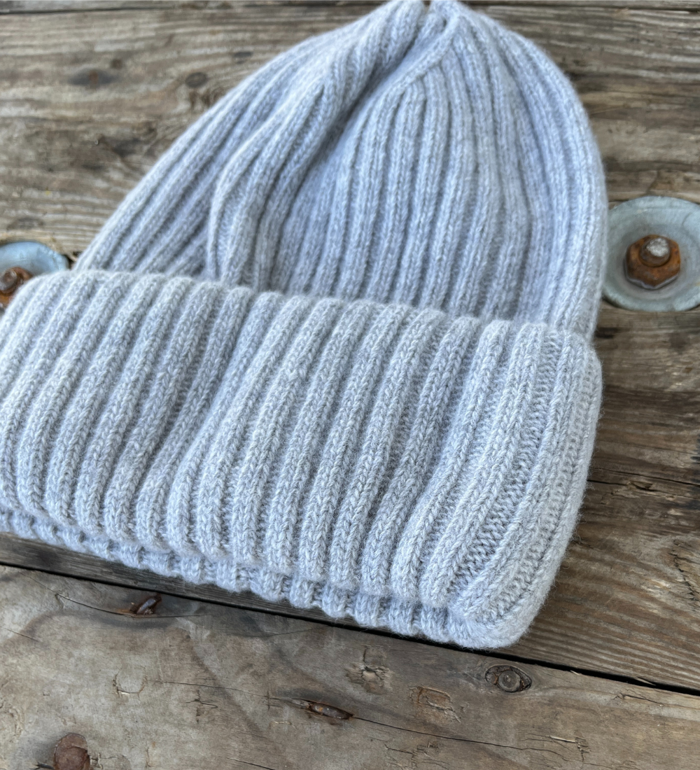 MAREN Czapka z wełny i kaszmiru - szary