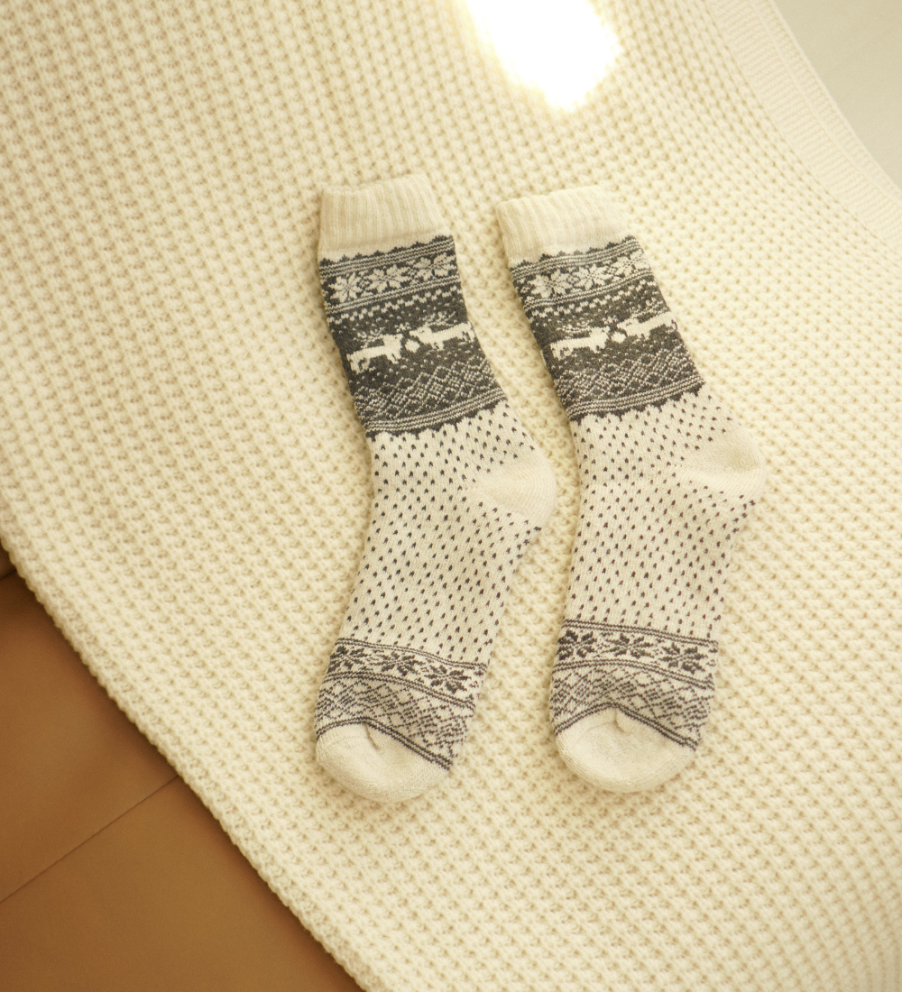 RAGNAR Skarpety wełniane z motywem nordyckim - szare