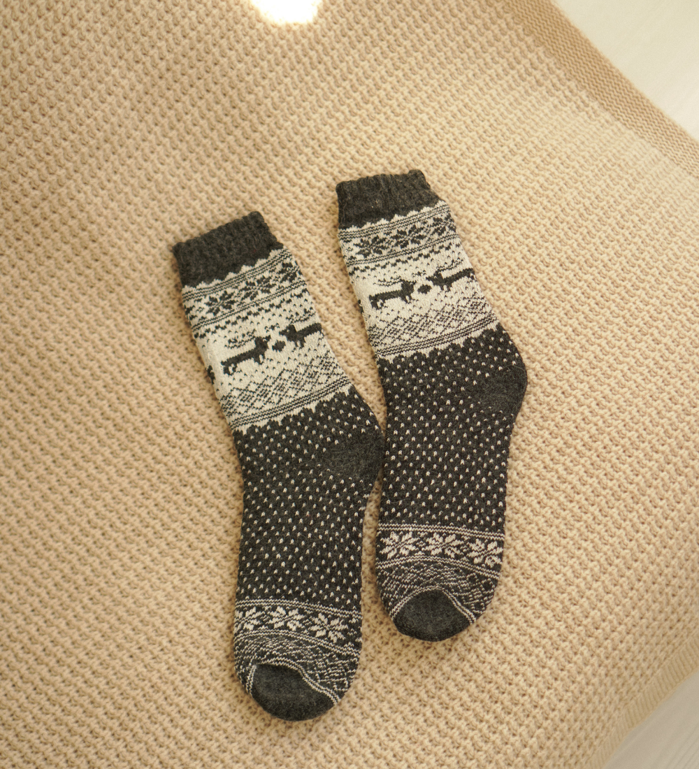 RAGNAR Skarpety wełniane z motywem- grafitowe