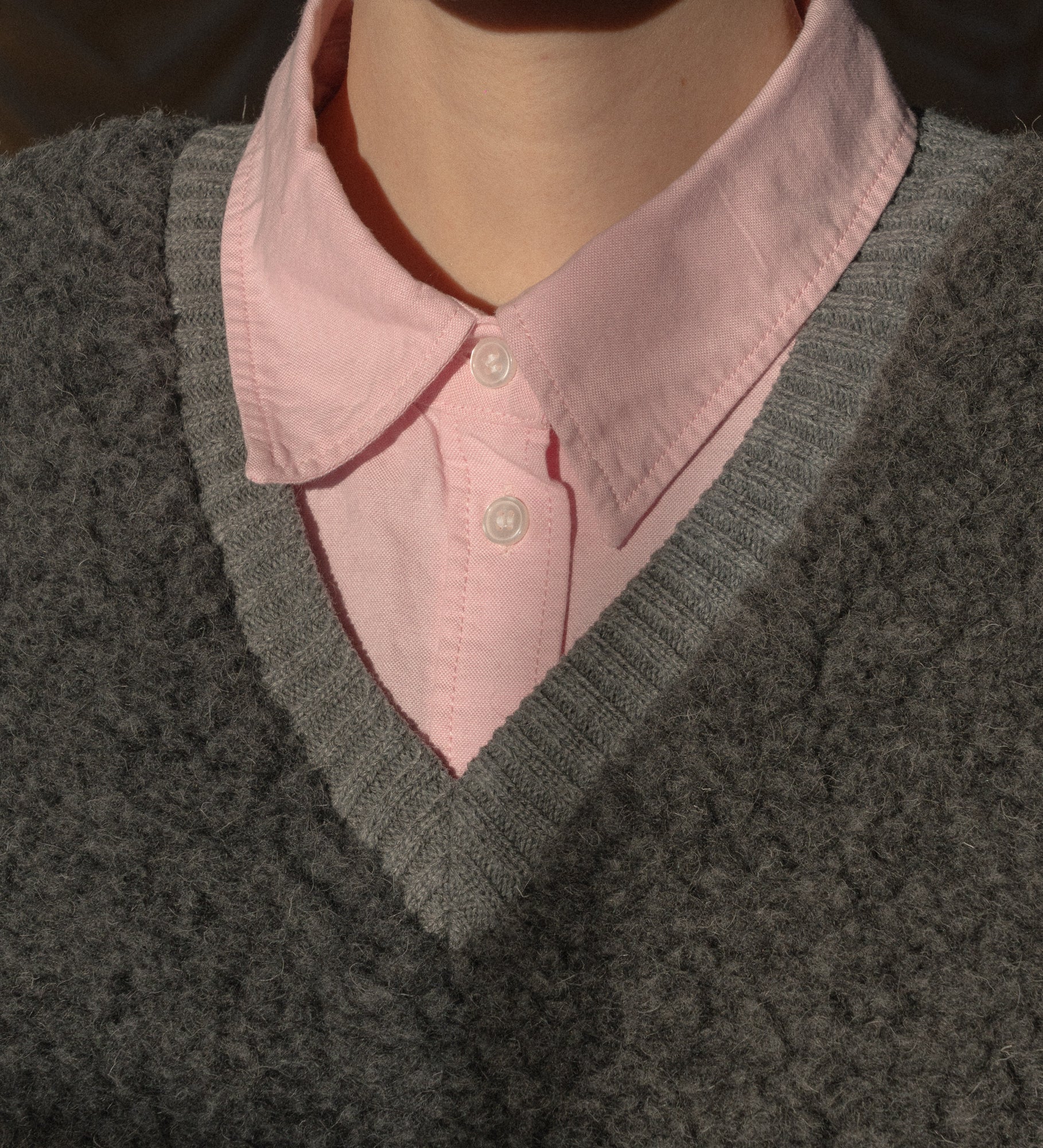 LUNA Kamizelka przez głowę z wełny merino - grafitowa