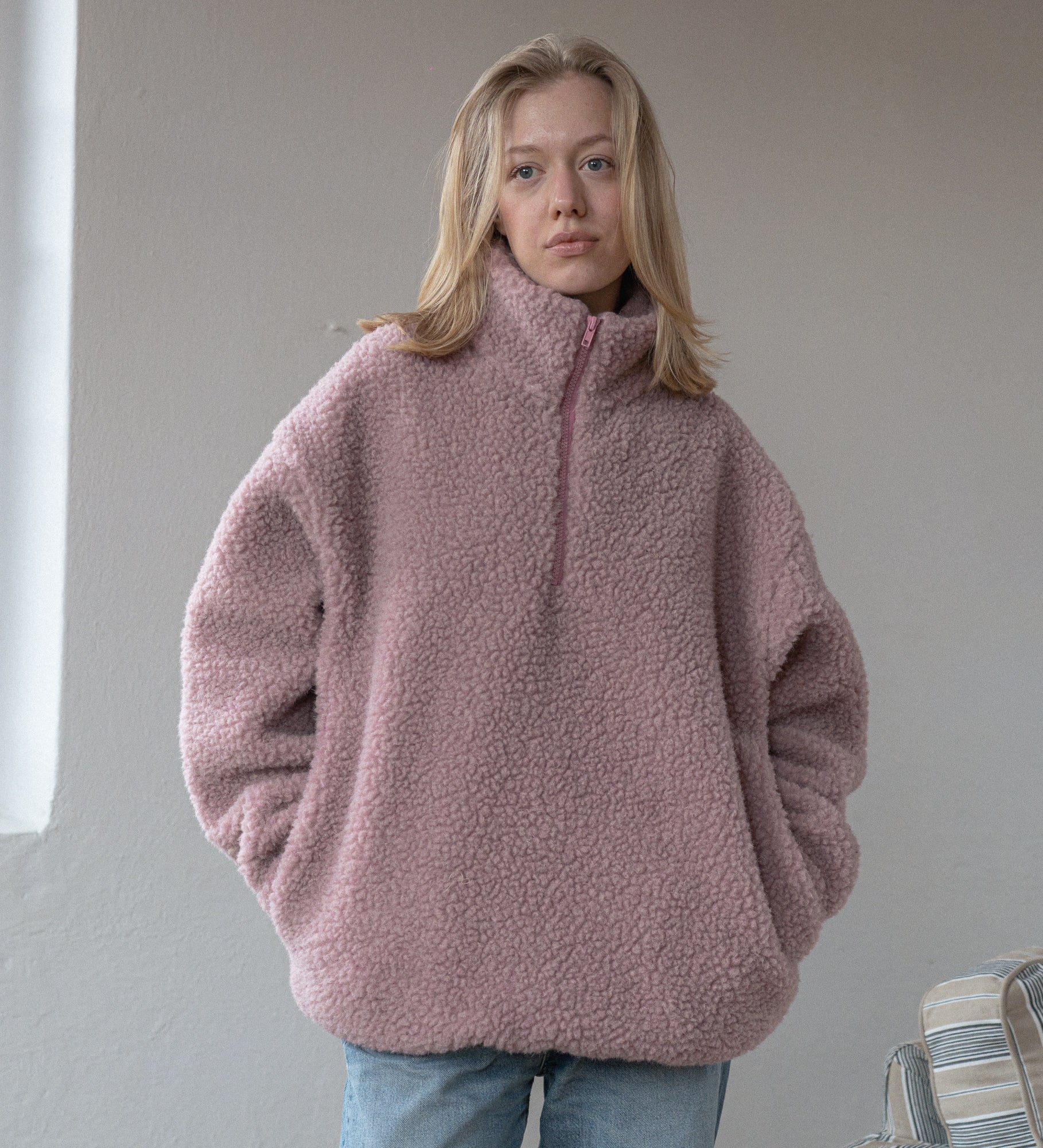 MYRRA Polar sherpa z wełny merino - pudrowy róż