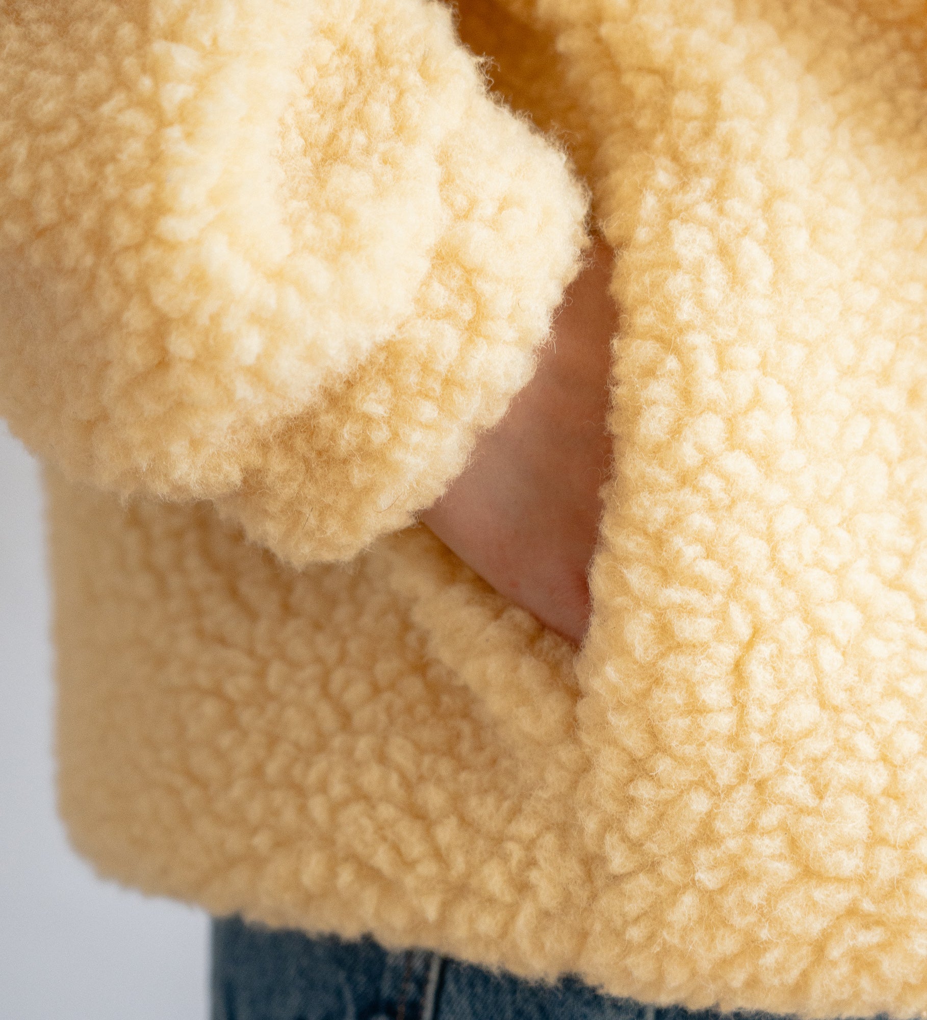 MYRRA Polar sherpa z wełny merino - masełkowy