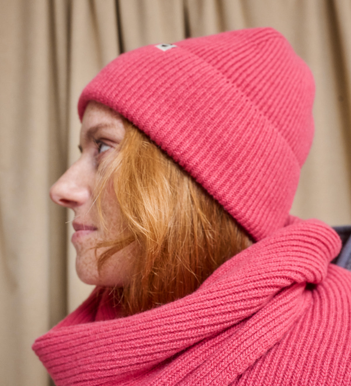 SKADI merino wool hat - pink