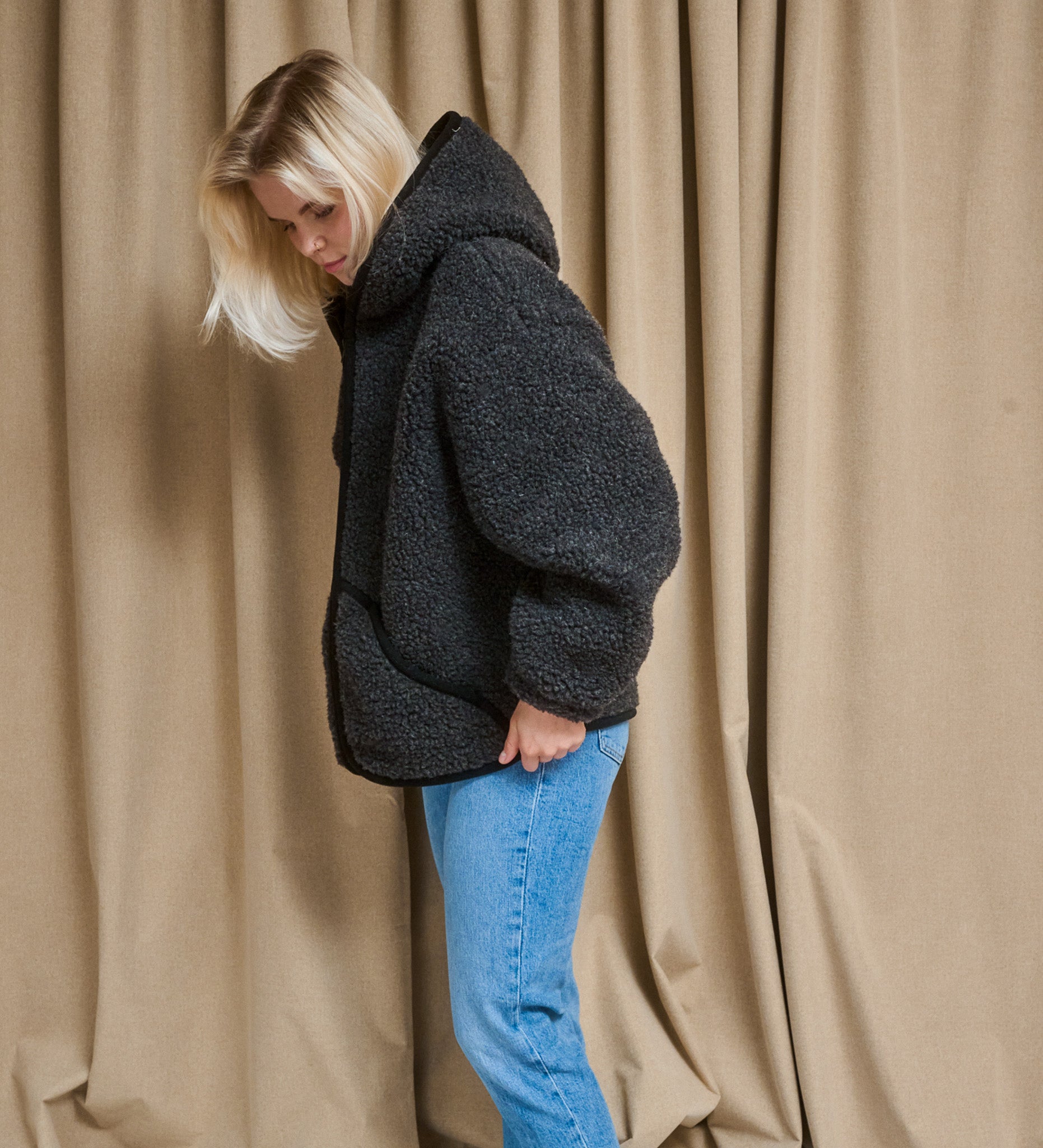 MIŚ wool hooded jacket - ecru