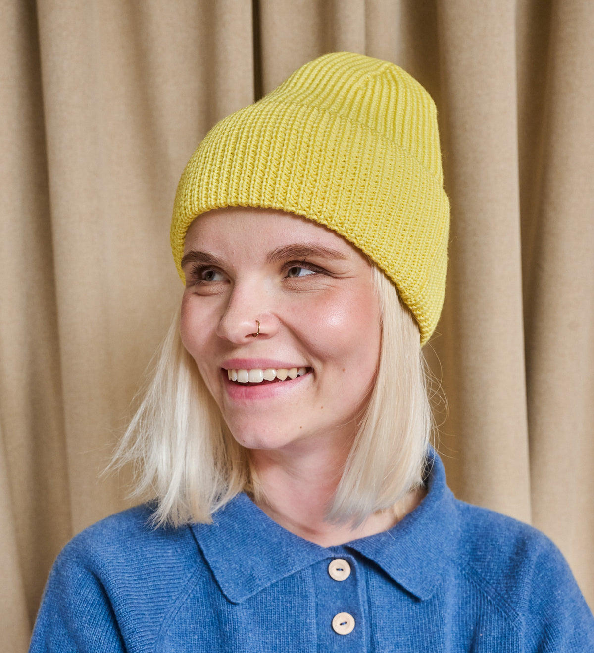 SIGRID women's 100% merino wool hat - blue