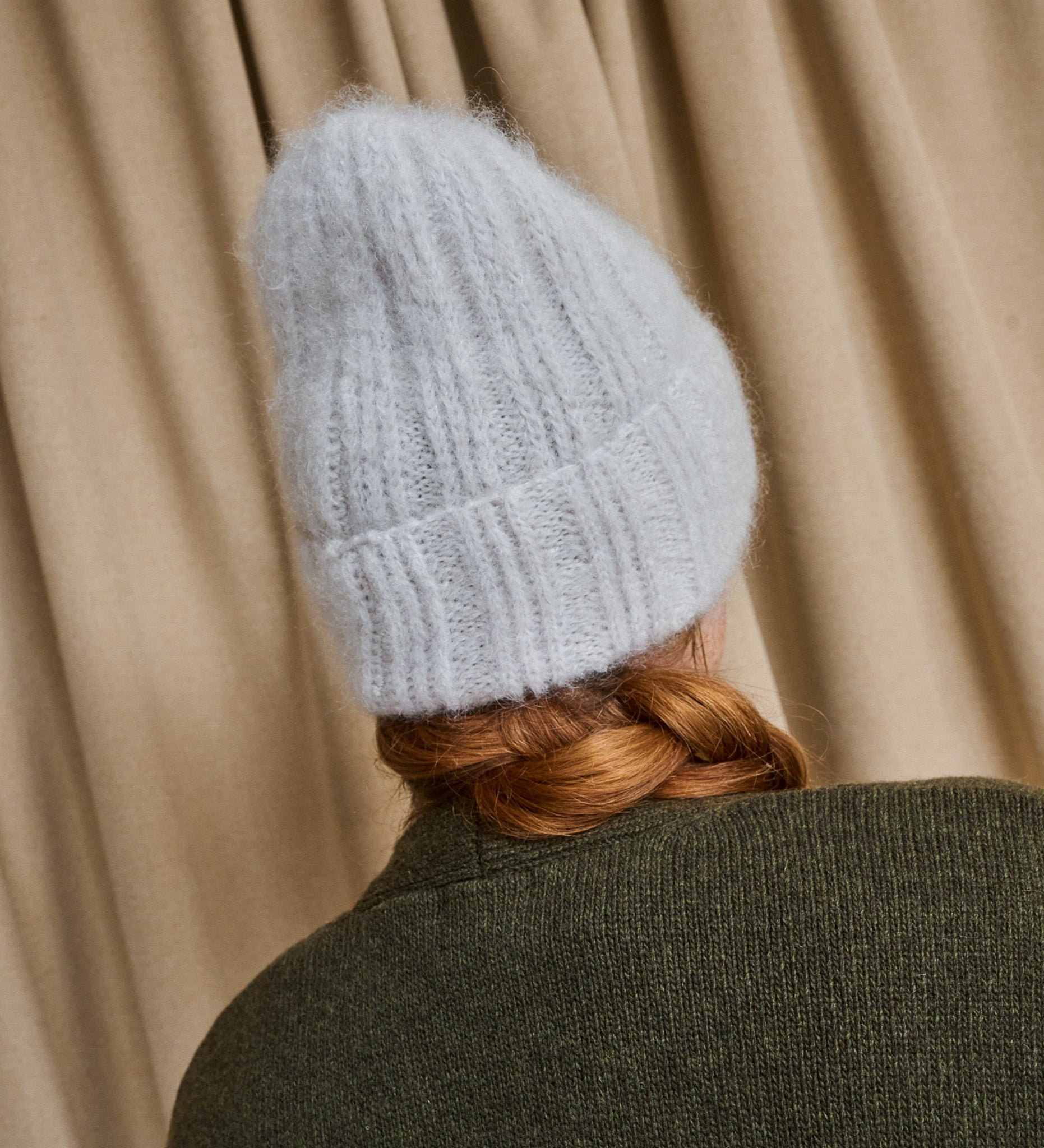 SAGA Mütze aus Mohair und Alpaka – Grau