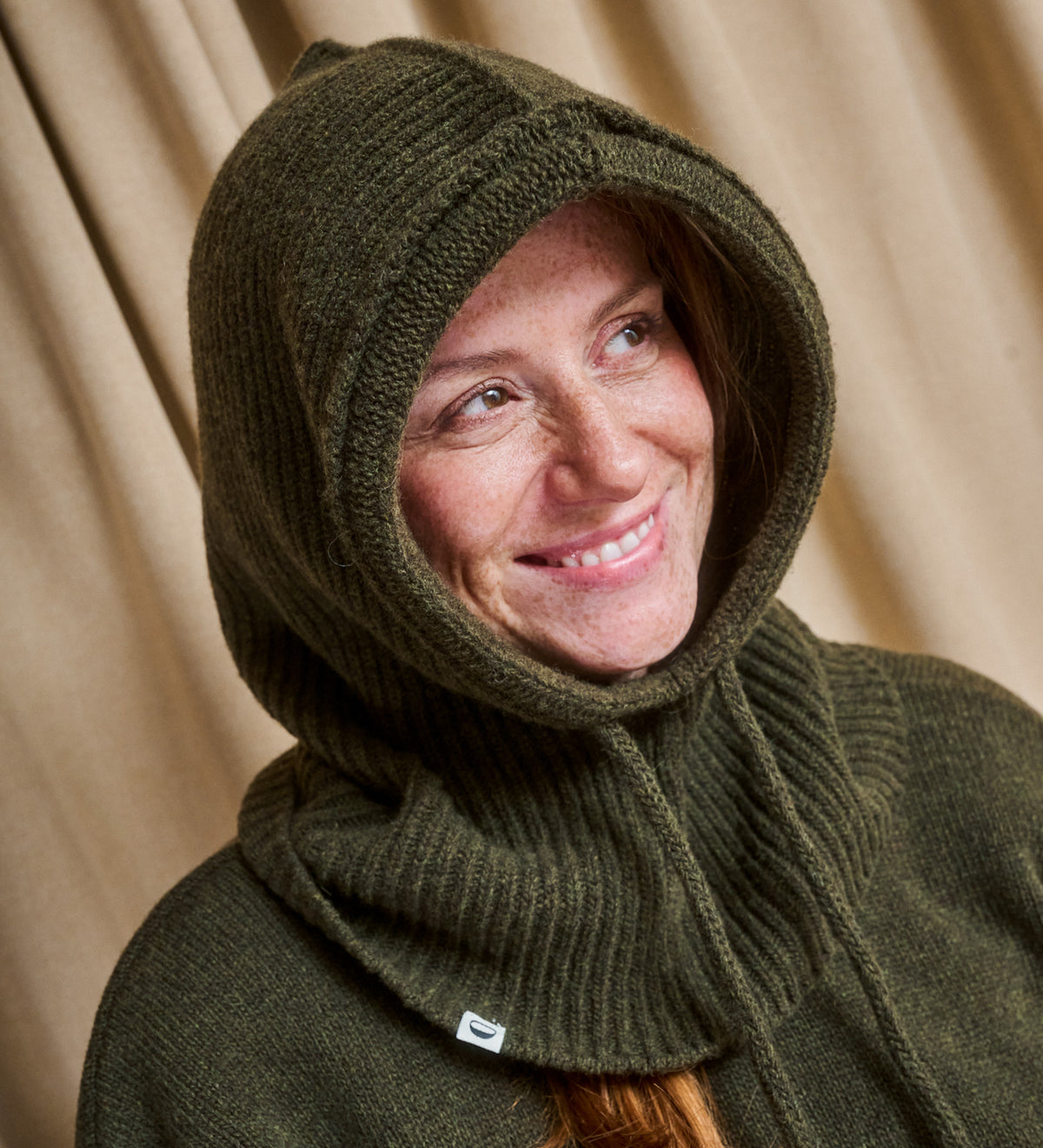 LIDIA Balaclava z merynosa - leśne runo