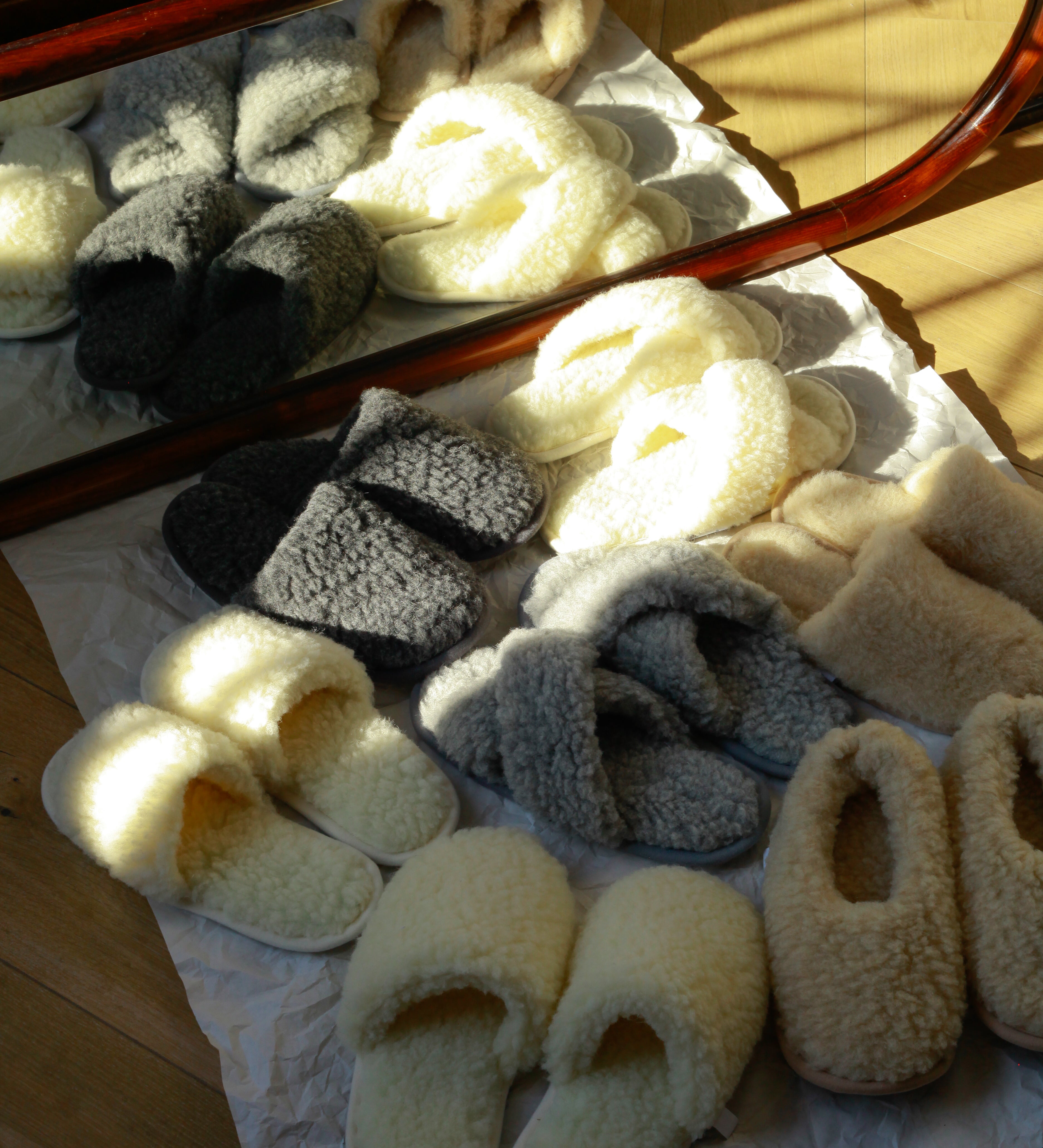 GRETA Wełniane kapcie męskie i damskie z wełny alpaki - grafitowe