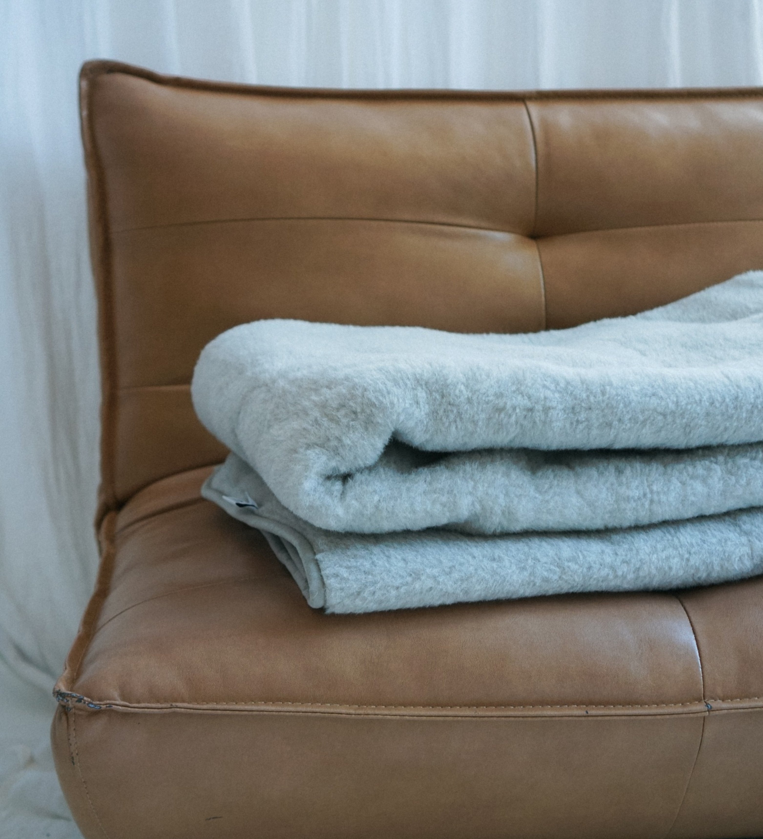 Koc wełniany z alpaki i merynosa szary