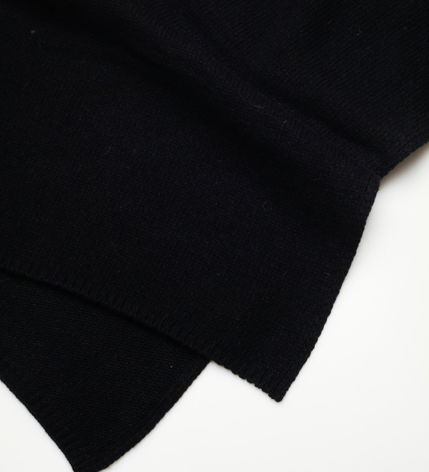 FREYA Szal dziany z wełny merynosa - czarny