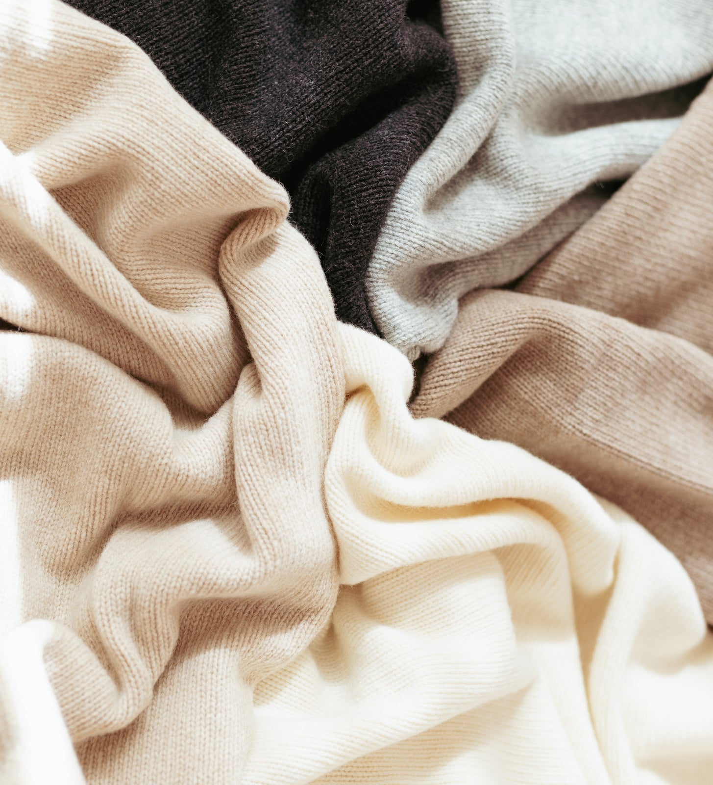 DEMETER Koc z merynosa dziany klasyczny - beżowy