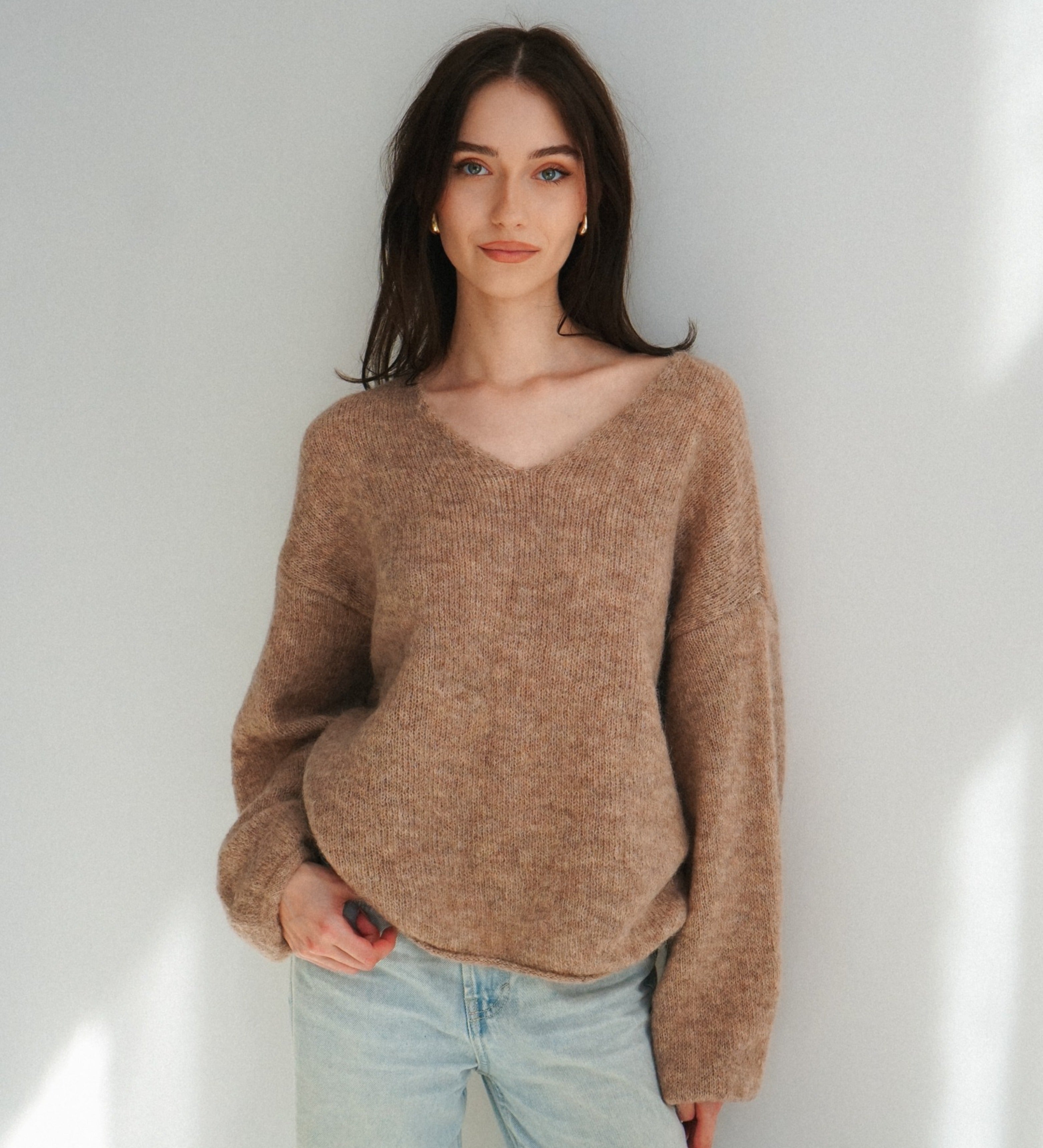 GEMMA Lekki sweter z wełną i moherem - beżowy