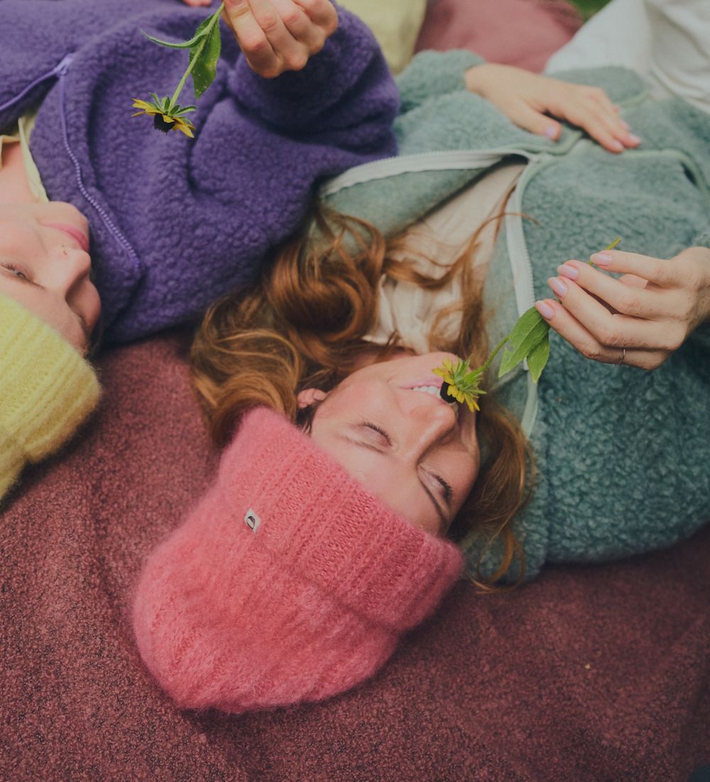 SAGA Fluffy and soft mohair beanie - delightfully pink