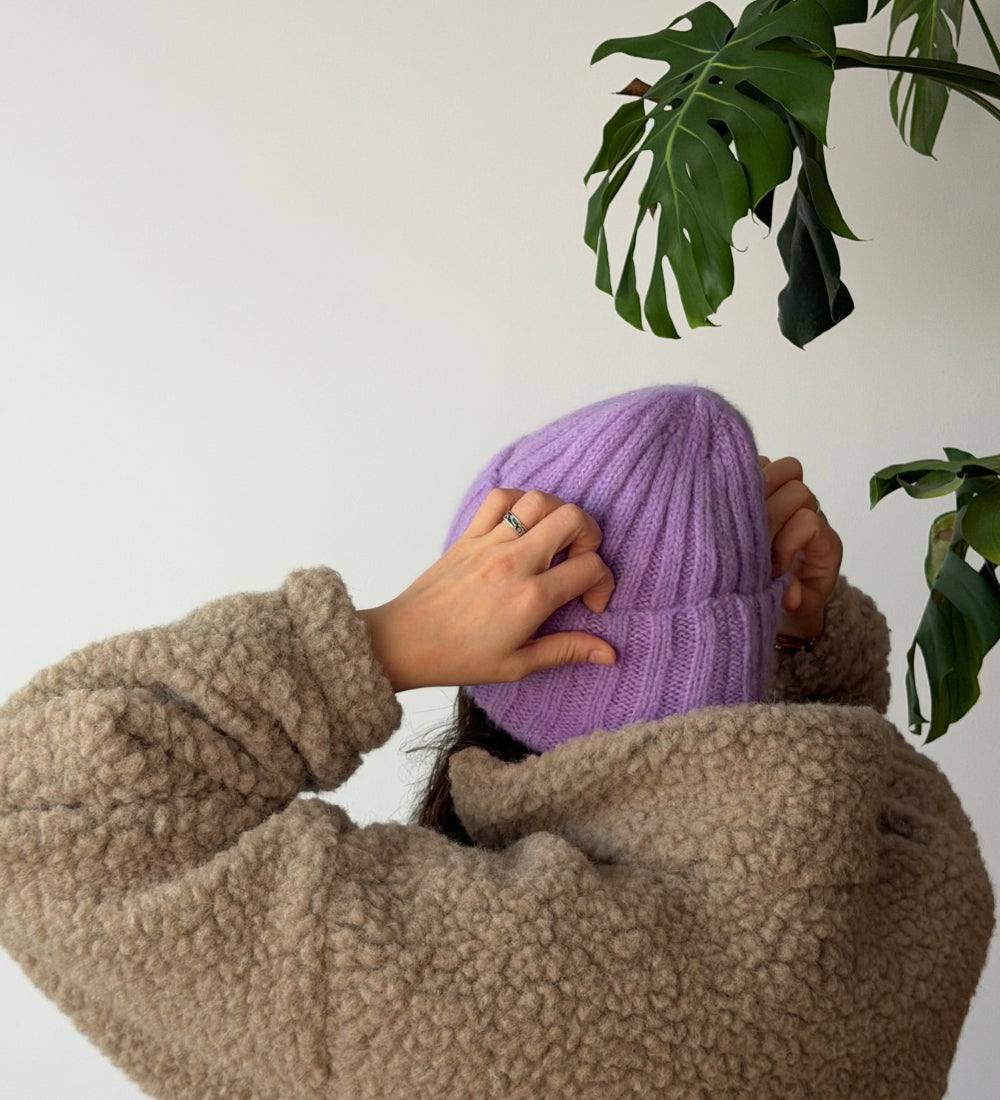 SNUGG Czapka z wełną alpaki - fiołkowa