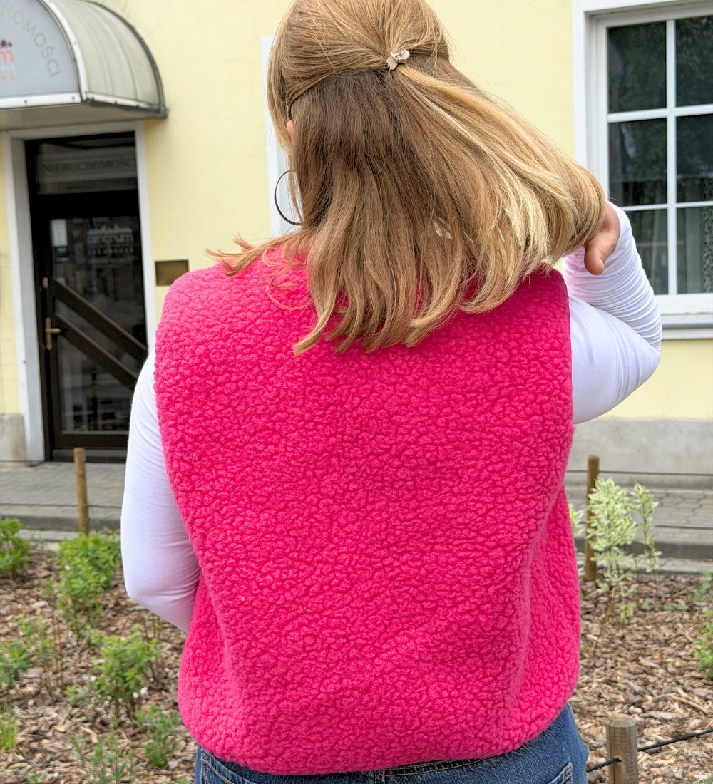ULV mother & daughter Merino wool gilet