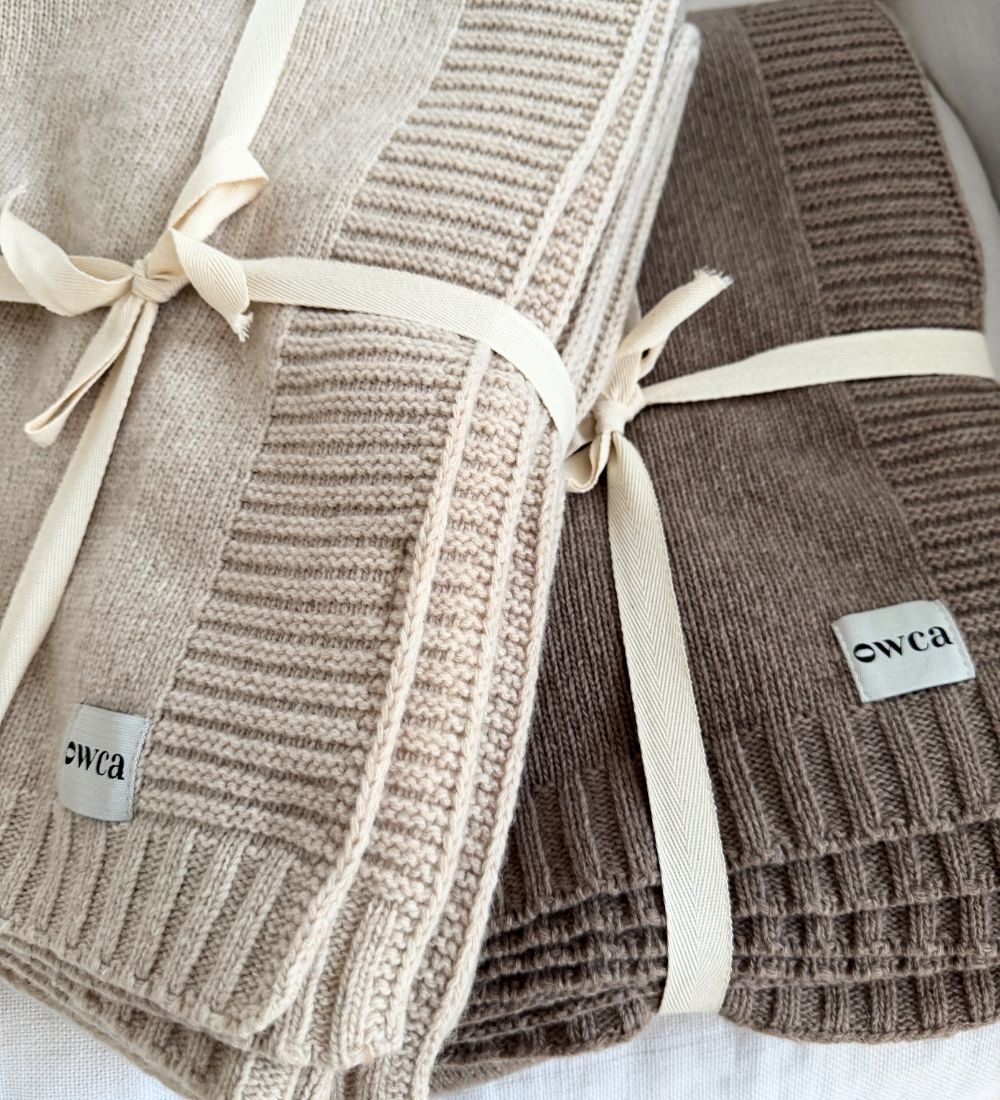 DEMETER Koc z merynosa dziany klasyczny - beżowy