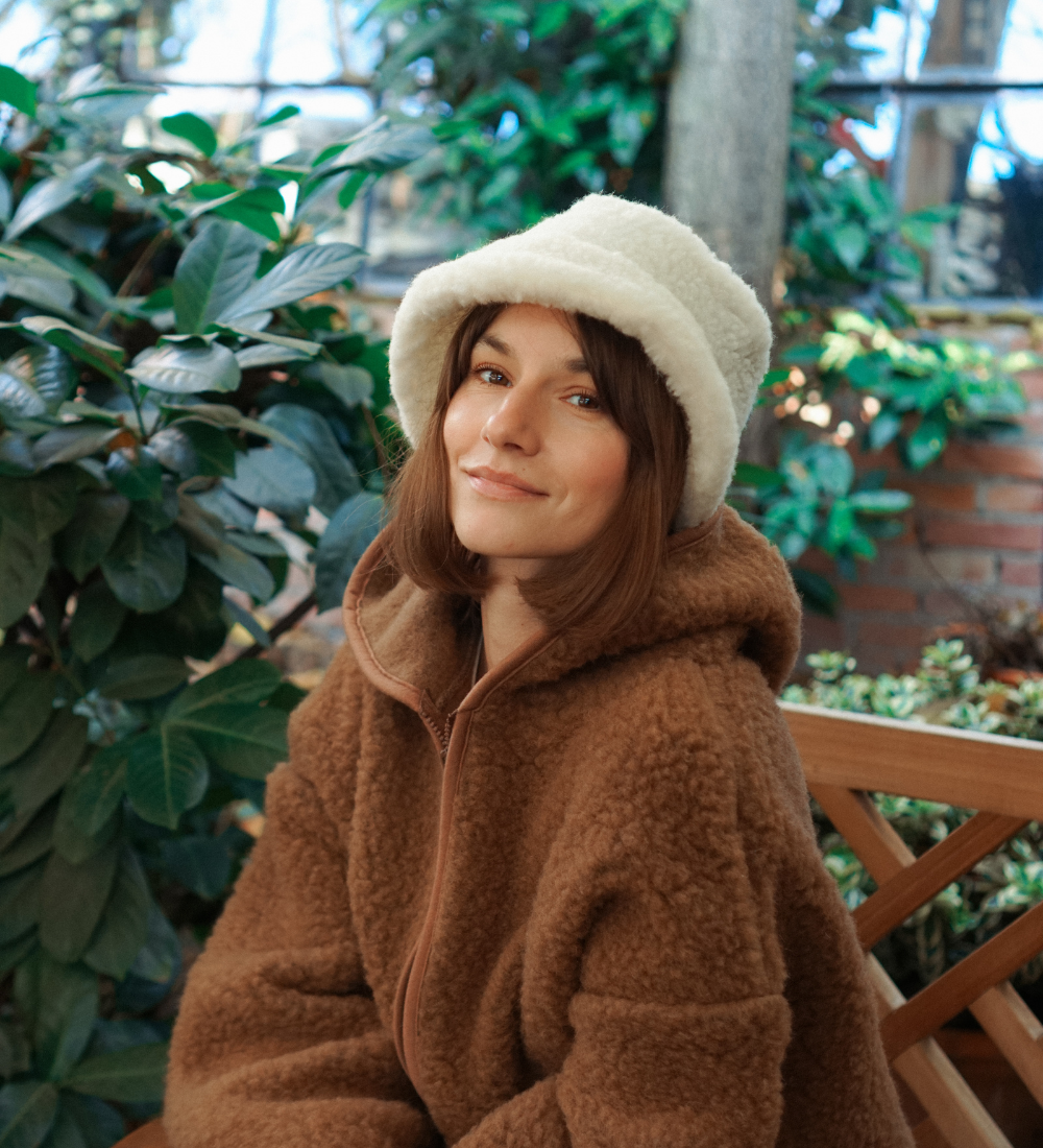 BERGEN Bucket hat z wełny merynosa - ecru