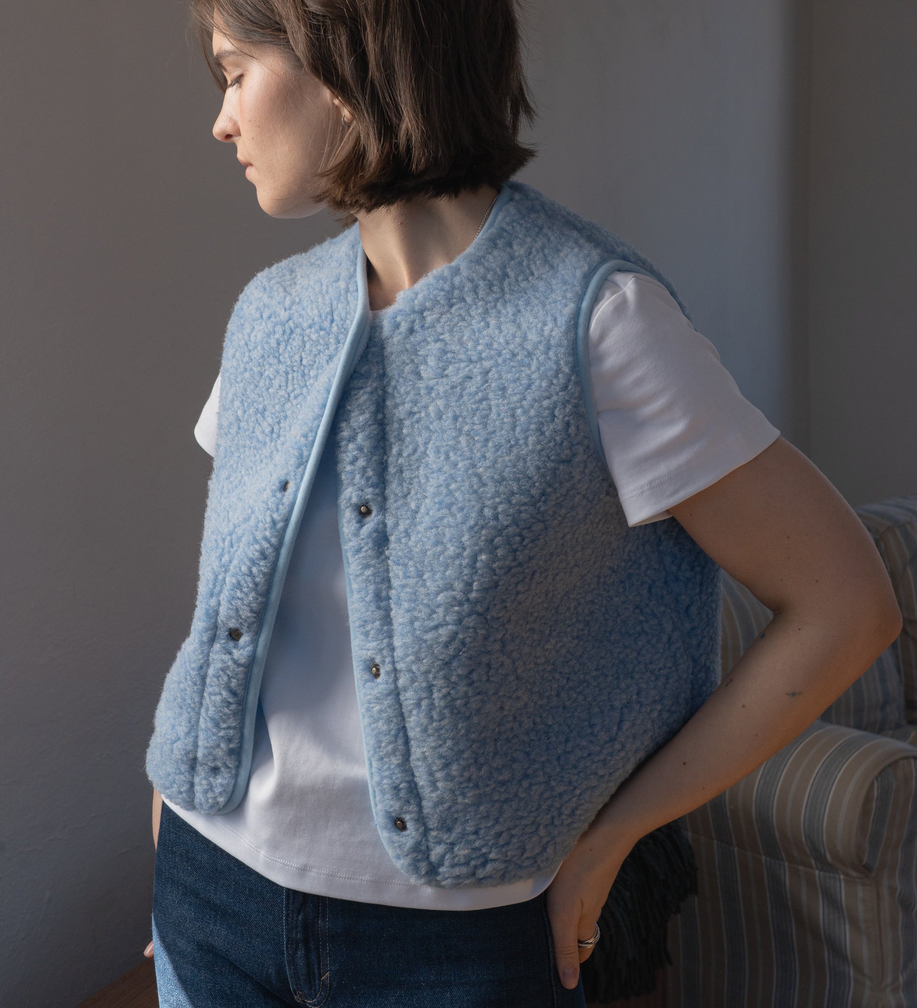 GAJA Zapinana kamizelka z wełny merino - błękitna