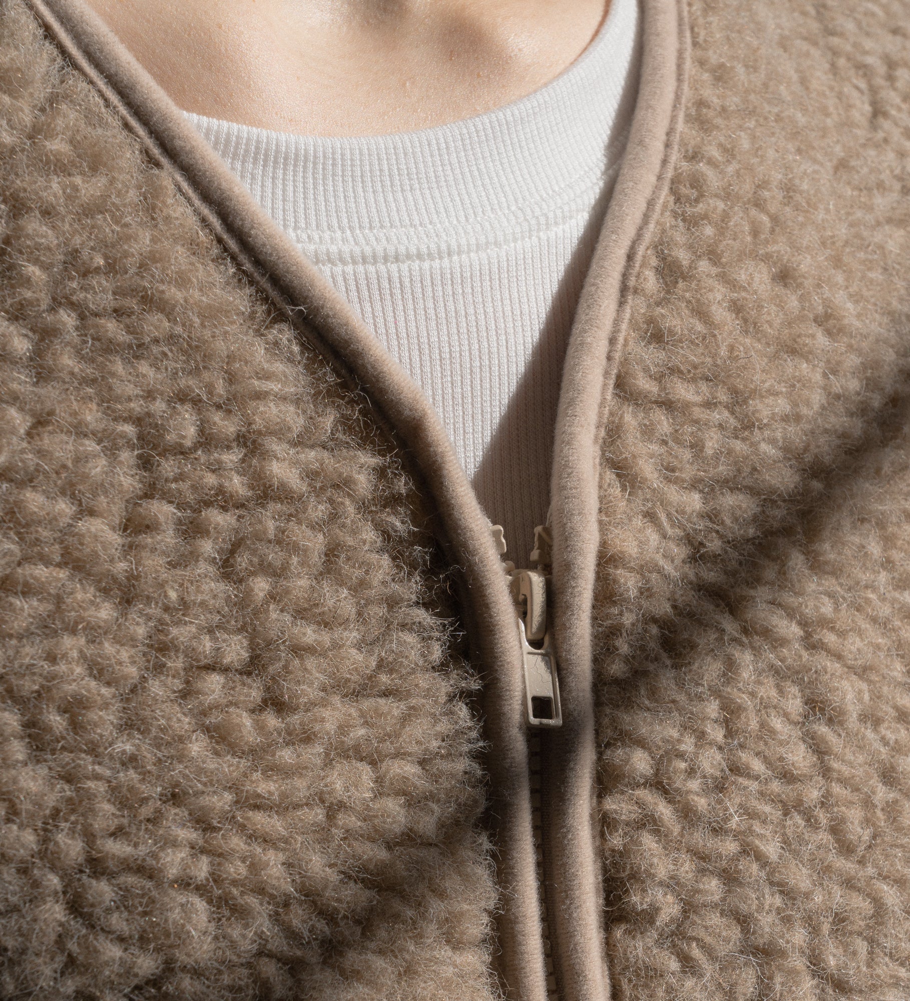 VILDE Wełniana kamizelka na zamek - dębowa