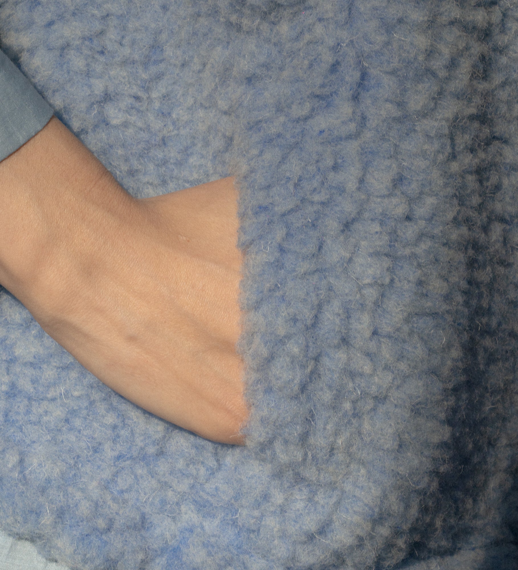 RUNA Pull-on merino wool gilet - sky blue