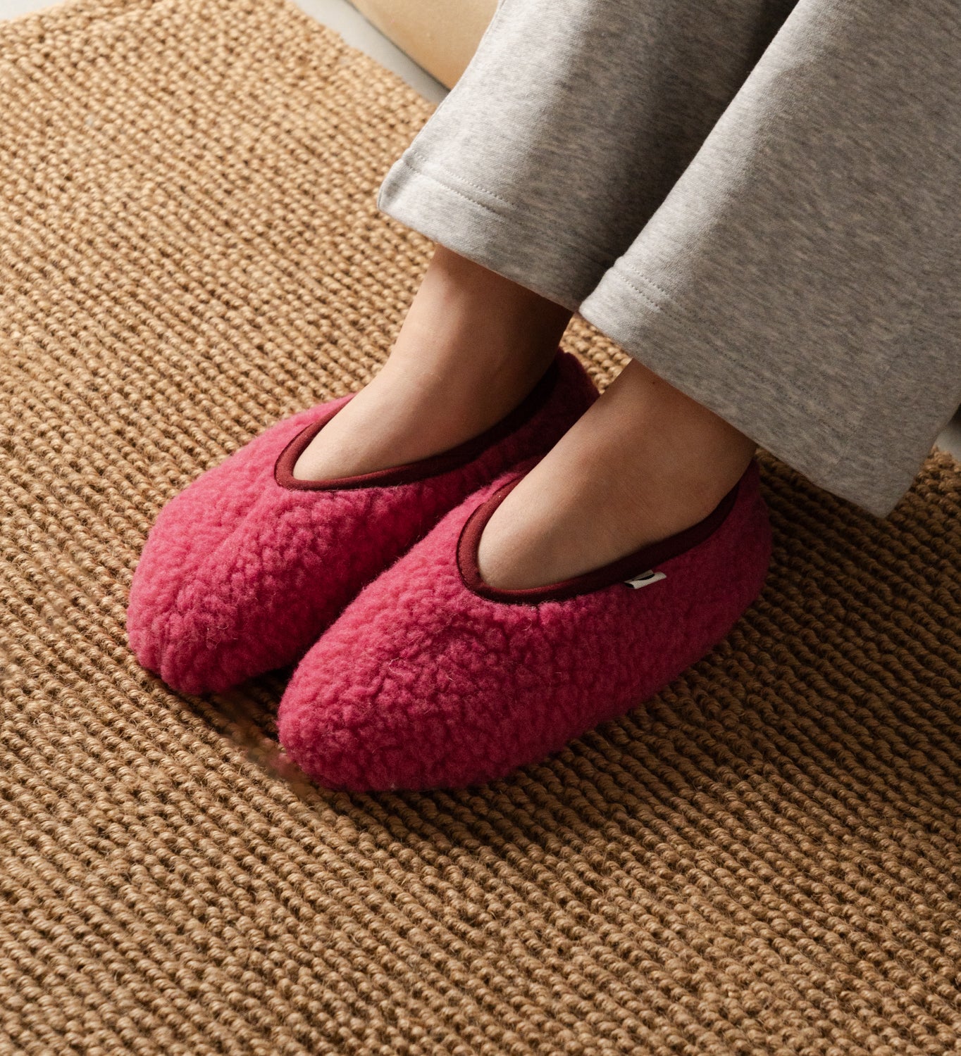 MONA wool ballerina flats - power pink