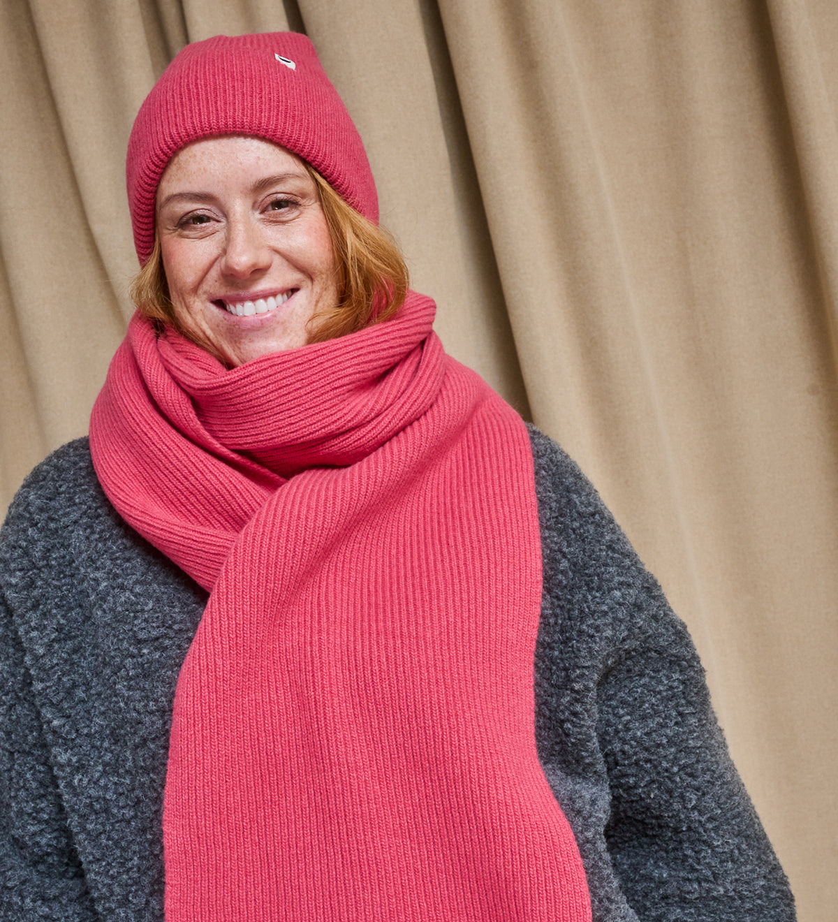 SKADI merino wool hat - pink