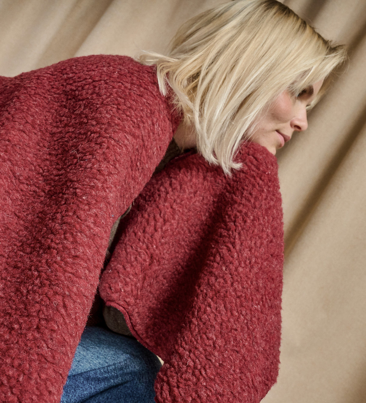 LUMI Długi szal z wełny merino - buraczkowy