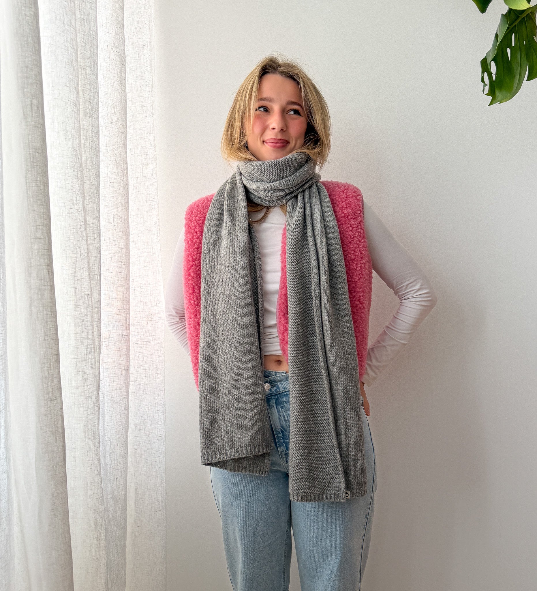 FREYA knitted merino wool scarf - Misty Morning
