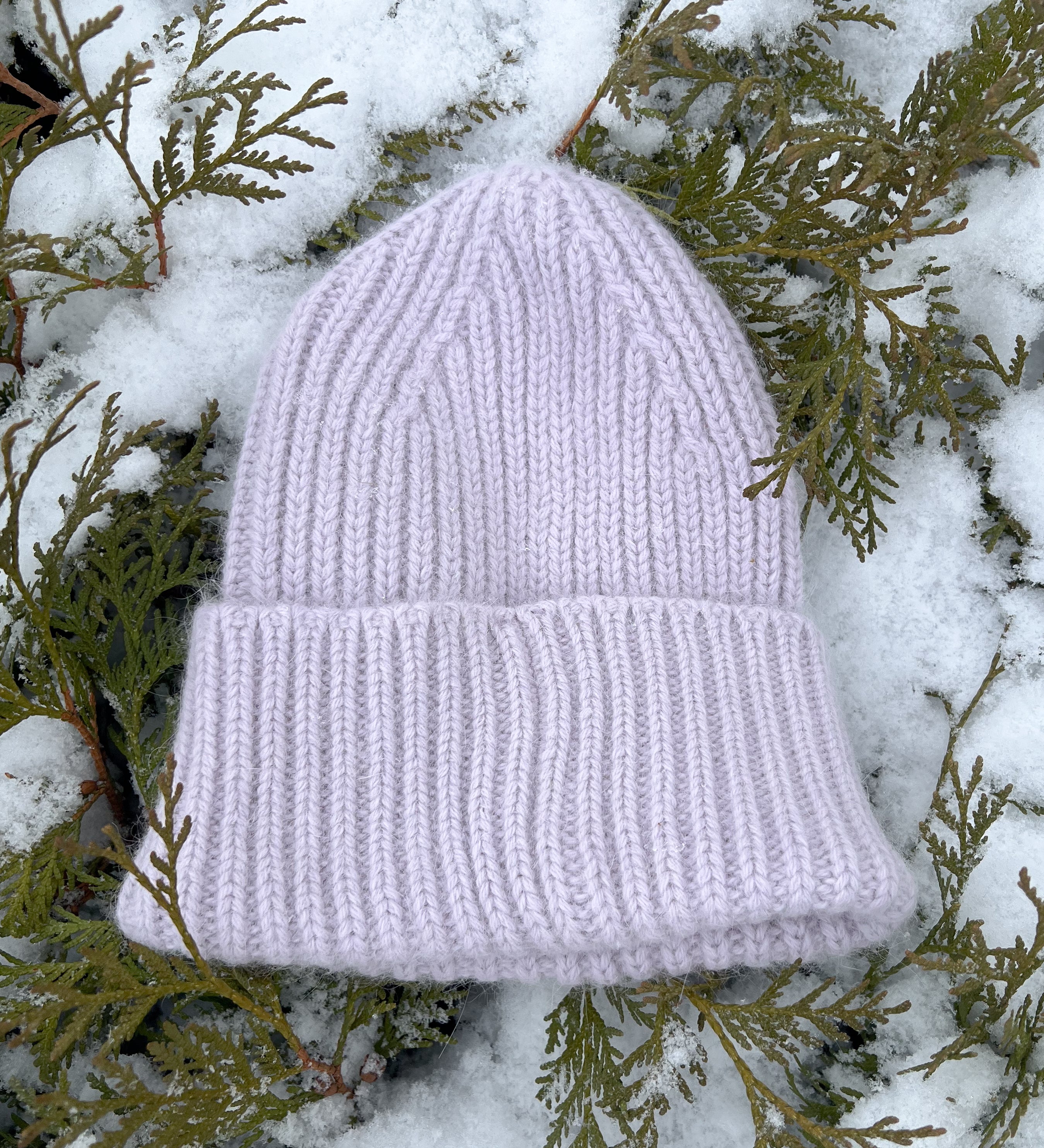 NORA Miękka czapka z angorą - liliowa