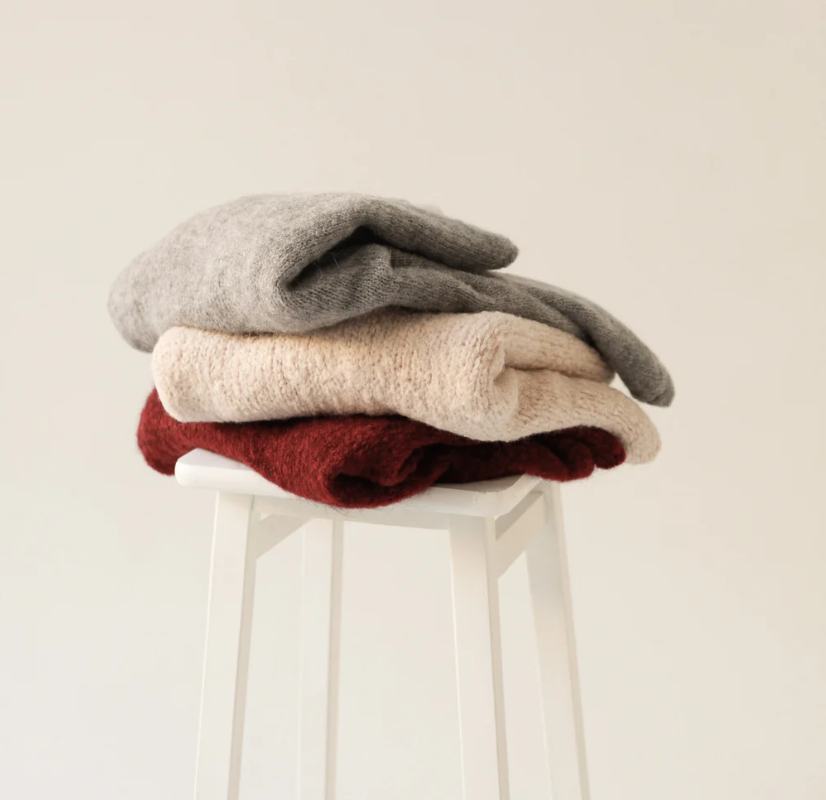 GEMMA Lekki sweter z wełną i moherem - bordowy