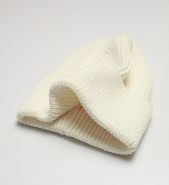 Czapka wełniana merino typu beanie Mila / ecru